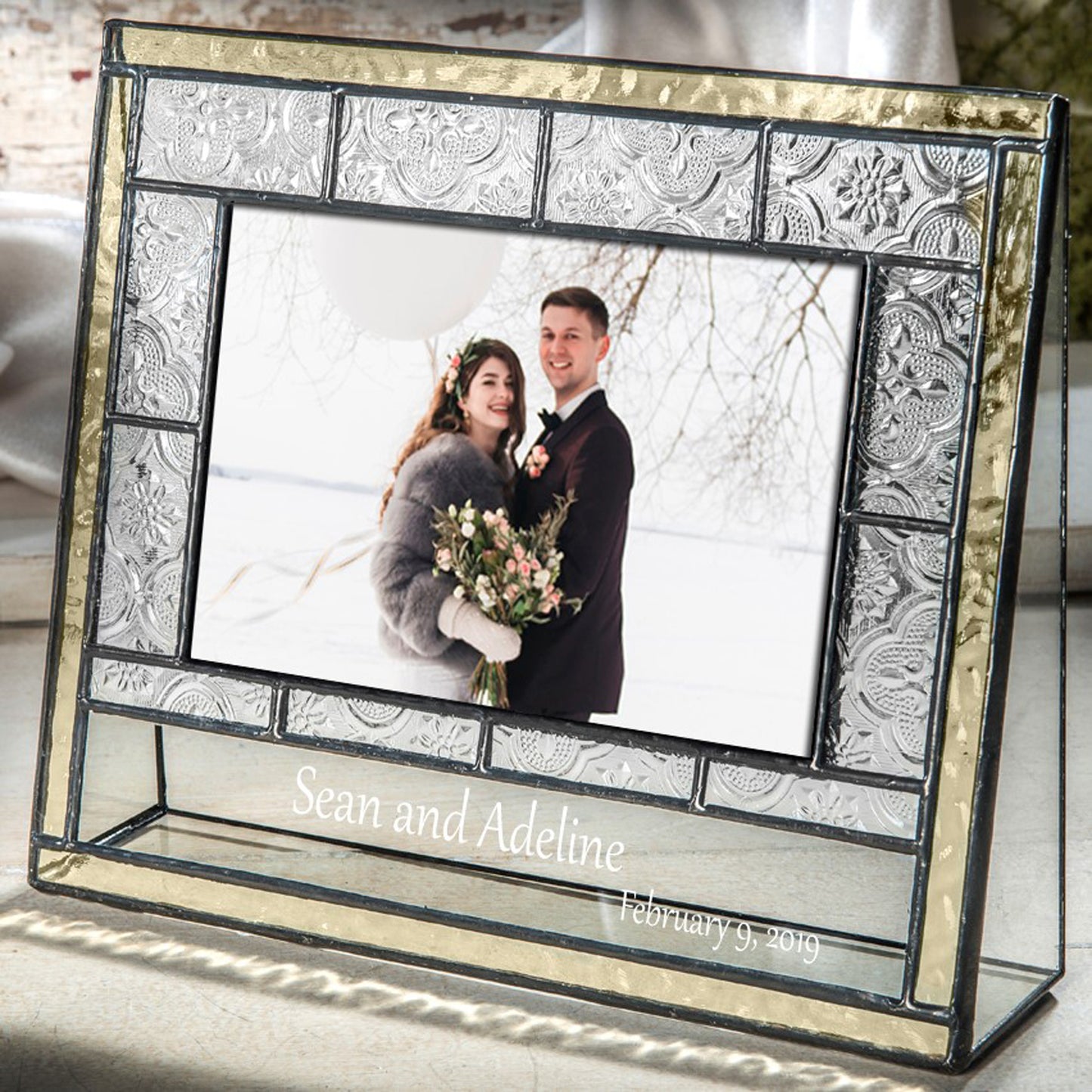 Vintage Wedding Frame 4x6 by J Devlin | Pic 387 EP544