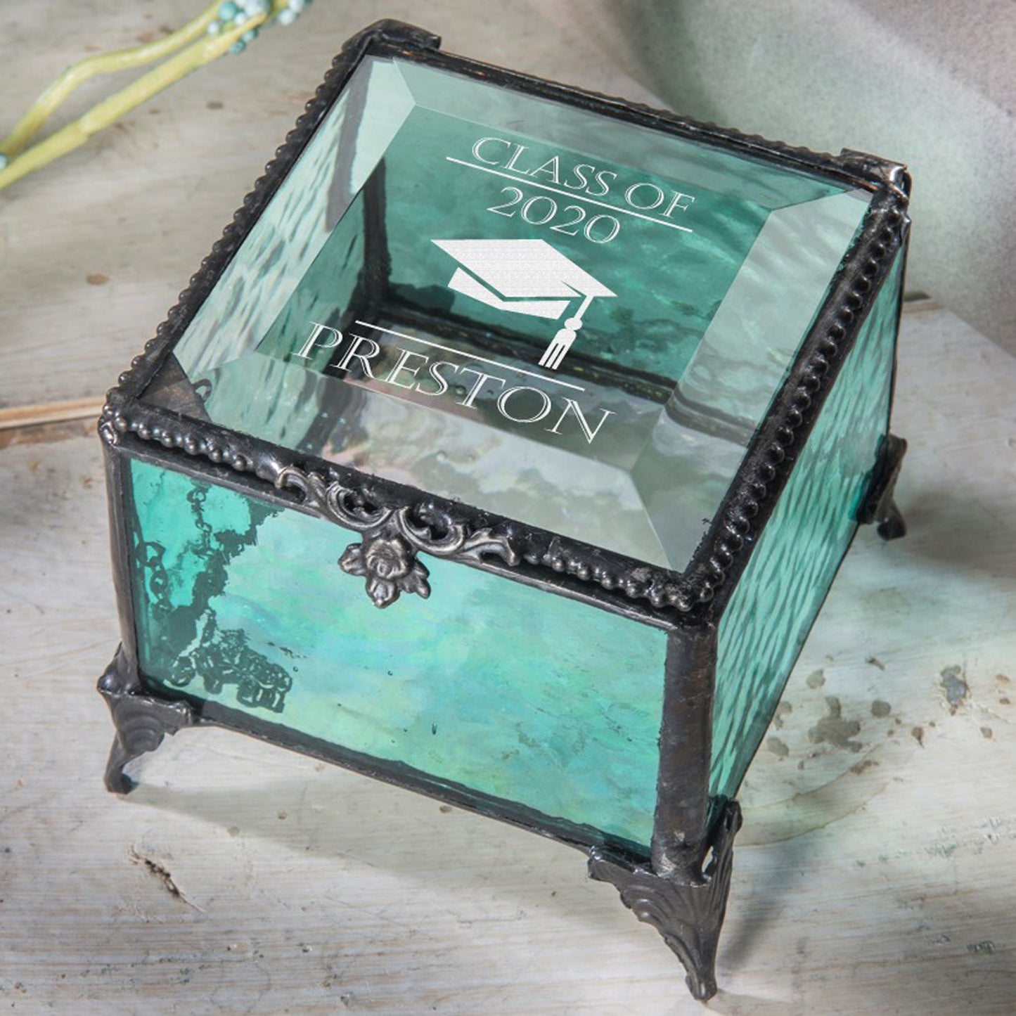Class of 2025 Graduation Keepsake | Box 326 EB240