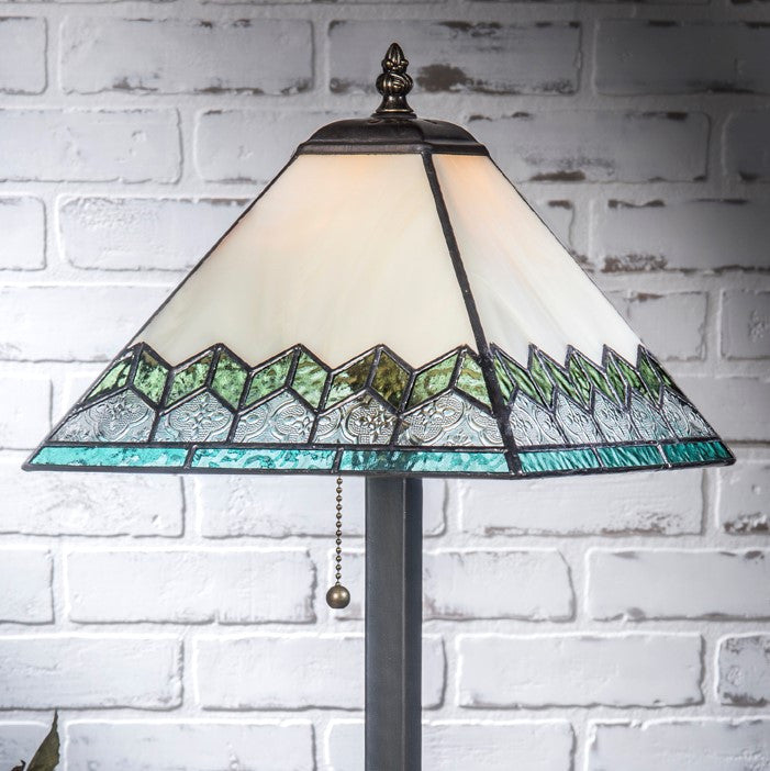 Green Stained Glass Tiffany Lamp | LAM 681 TB