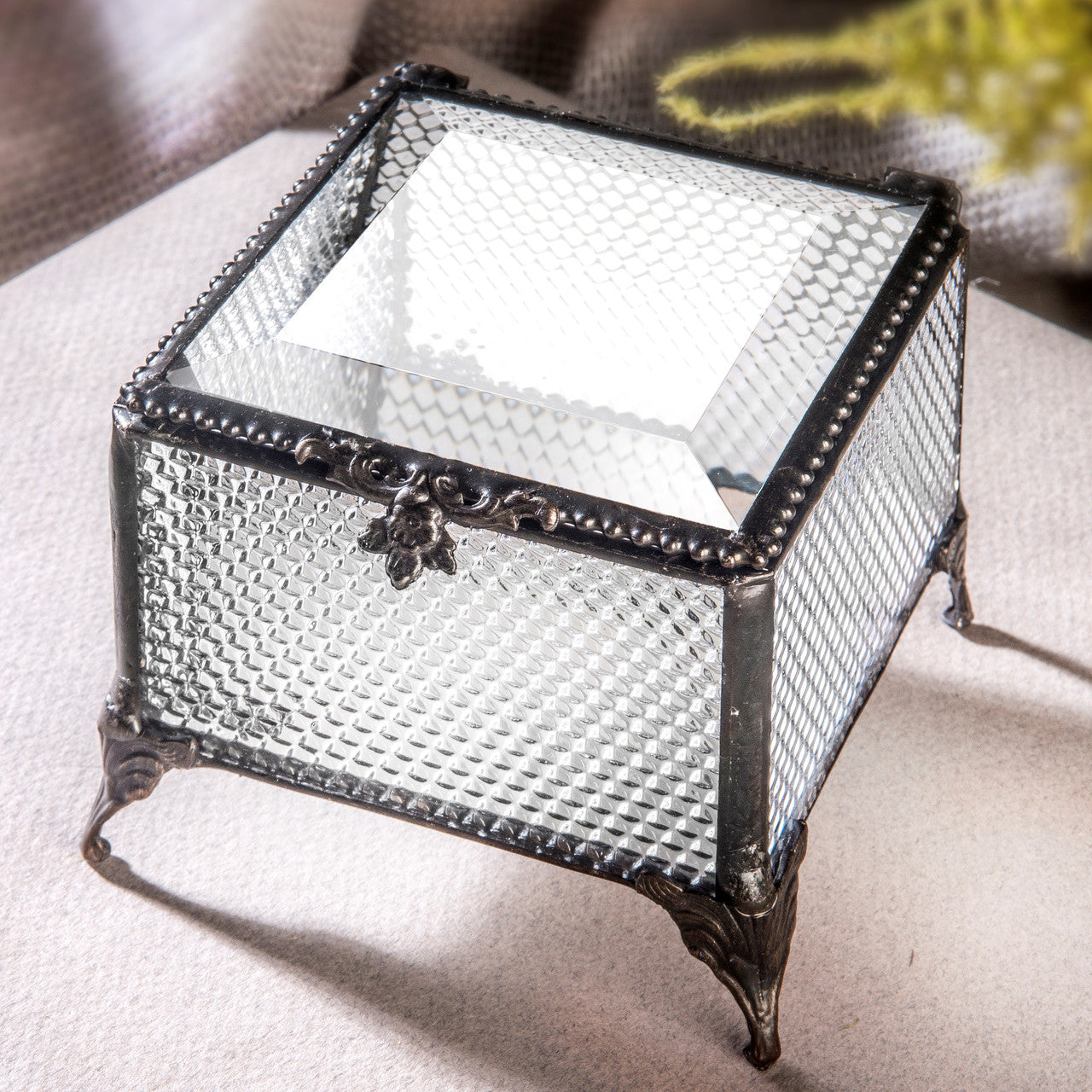 Clear Crystal Glass Keepsake Box 825