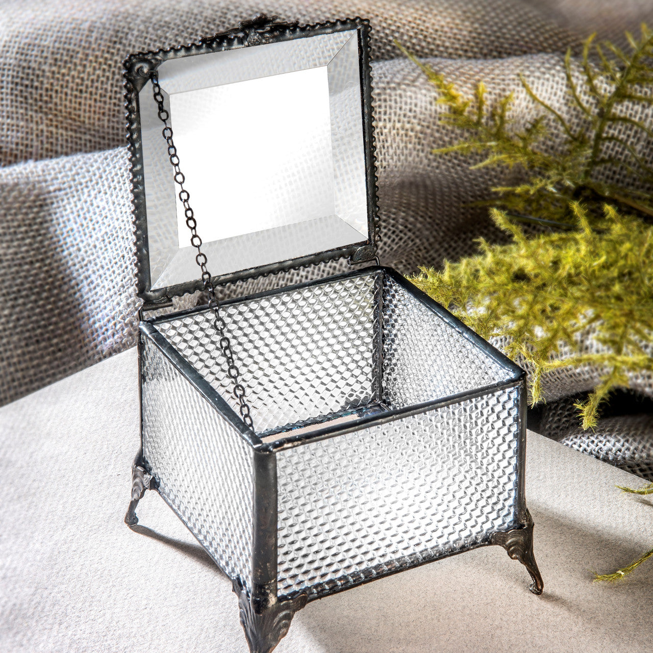 Clear Crystal Glass Keepsake Box 825